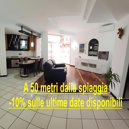 Clodia Beach One Sottomarina Ngoại thất bức ảnh
